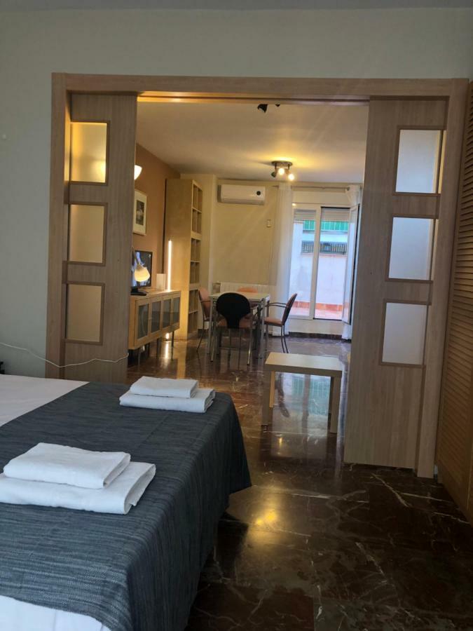 Constitucion Suite Confort D Granada Exterior foto